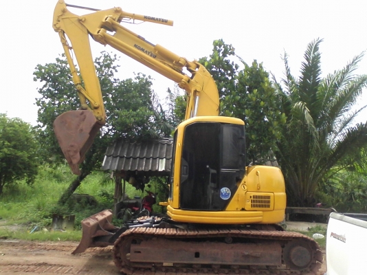 KOMATSU PC128