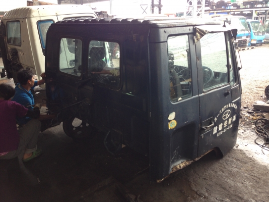 หัวเก๋ง isuzu Rocky