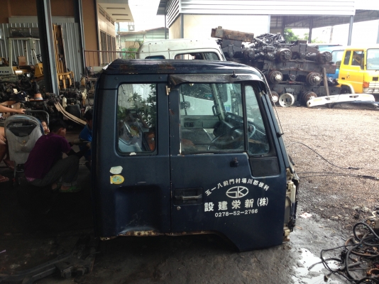 หัวเก๋ง isuzu Rocky