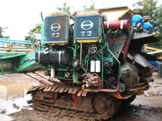 ขายรถเกี่ยวข้างไทยเจริญอุ้ม ขายรถเกี่ยวข้างไทยเจริญอุ้ม