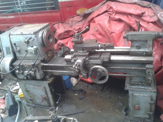ขายเครื่องกลึง4ฟุต2เพลามอเตอร์3แรง2สายใช้ไฟบ้าน