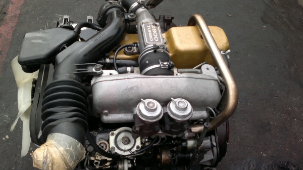 ขายเครื่อง Isuzu ฝาทอง 2800 เทอร์โบ สวยๆ ขายเครื่อง Isuzu ฝาทอง 2800 เทอร์โบ สวยๆ