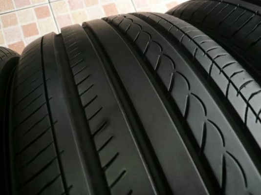 ขายยาง YOKOHAMA dB----205-55-16----ปี3611 งามๆ (1ชุด)