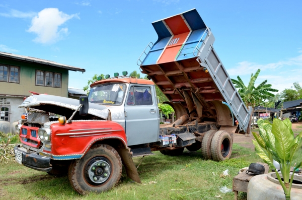 ขายรถสิบล้อ ดัมพ์  ISUZU