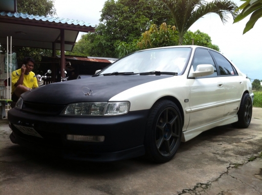 ขายรถHONDA ACCORDท้ายสองก้อนสวยๆ