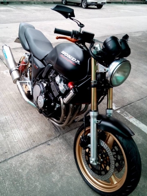 ขาย CB400  Y 93อินวอย+สพมตัวจริง ส่งได้ทั่วไทย