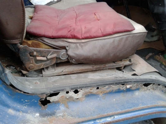 ขาย NKR 4 ล้อ รถห้าง ป้ายใหญ่ คันที่ 1 ขาย NKR 4 ล้อ รถห้าง ป้ายใหญ่ คันที่ 1