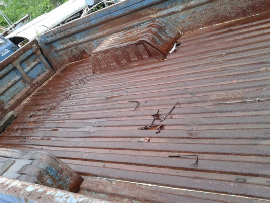 ขาย NKR 4 ล้อ รถห้าง ป้ายใหญ่ คันที่ 1 ขาย NKR 4 ล้อ รถห้าง ป้ายใหญ่ คันที่ 1