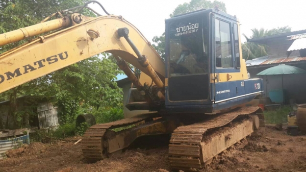 ขายแบ็คโฮPC120-3สภาพดีโทร0811838154 0843923995