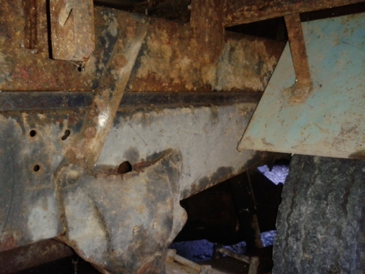 ขาย ISUZU 6 ล้อ ช่วงสั้น 3.2 เมตร ขาย ISUZU 6 ล้อ ช่วงสั้น 3.2 เมตร