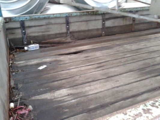 ขาย ISUZU 6 ล้อ ช่วงสั้น 3.2 เมตร ขาย ISUZU 6 ล้อ ช่วงสั้น 3.2 เมตร