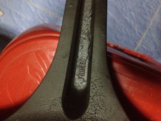 ขายล้อ ชาเล้นท์ แท้ ขอบ18 5/114 กว้าง8.5-9.5 ถูกๆครับ 17000