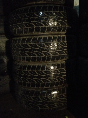 ขายยางBridgestone Duller AT 235-70-15 ดอกหนาๆ 1ชุดถูกๆ