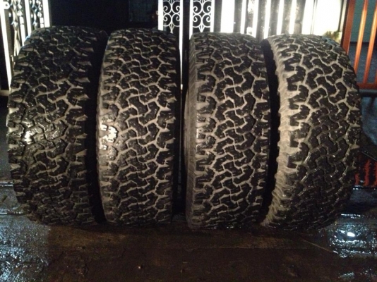 ขายยาง BF GOODRICH 265-70-16 ปี09 ดอกหนาๆ ทั้งชุด