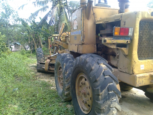 ขายรถเกรดGD37-5KOMATSU