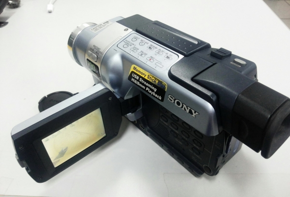 ขายกล้องถ่ายวีดีโอ SONY DCR-TRV355E