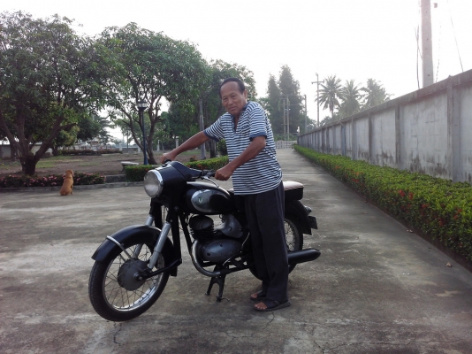 (ปรับราคา) ขาย DKW เยอรมันรถมีทะเบียน แต่ขาดต่อนานมามากๆแล้ว