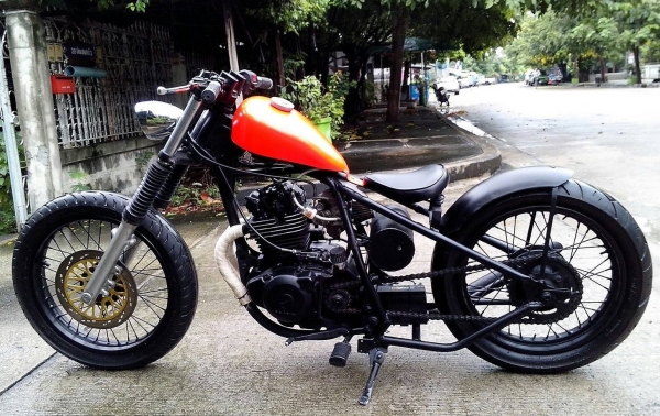 Volty250 BOBBER เครื่องดีรถสวยเพิ่งประกอบเสร็จเมื่อวานเย็น