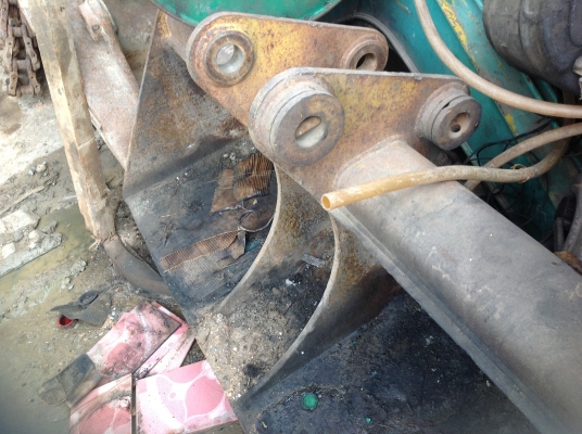 ขายอะไหล่รถขุดเล็กKOMATSU PC28UU