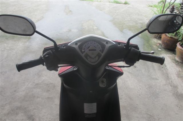 ขาย MIO หรือแลก C70 มีเล่มทะเบียนพร้อมชุดโอนภาษีขาด ก.พ.56 รถอยู่ จ.ชลบุรี ขาย MIO หรือแลก C70 มีเล่มทะเบียนพร้อมชุดโอนภาษีขาด ก.พ.56 รถอยู่ จ.ชลบุรี