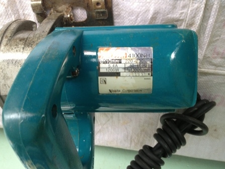 ขายเครื่องตัดคอนกรีต makita 4100NH 4" ขายเครื่องตัดคอนกรีต makita 4100NH 4"