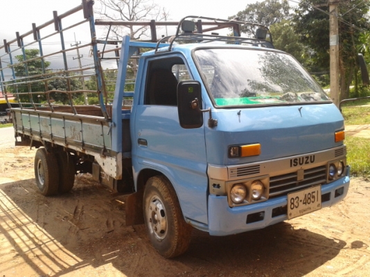 หกล้อIHNO KM779 ติดเครน3ตันพร้อมใช้งาน