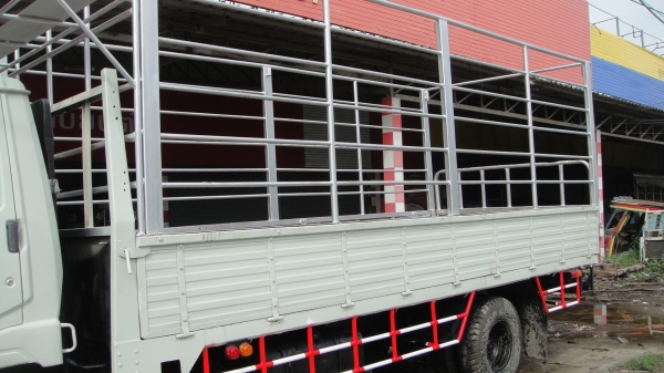 HINO KM779 เครื่อง117แรง ดาวน์75000ผ่อน14700/36เดือน