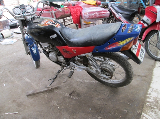 ทะเบียนกรุงเทพฯ พร้อมโอน  ลุยได้ทุกสถานการณ์  แถมหมวกเหล็กทหาร