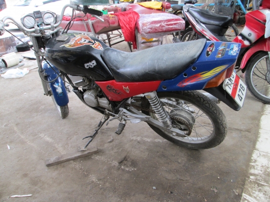 ทะเบียนกรุงเทพฯ พร้อมโอน  ลุยได้ทุกสถานการณ์  แถมหมวกเหล็กทหาร