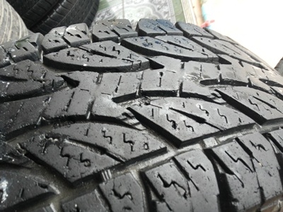 ขายยาง225/70/15 ปี3410 BRIDGESTONE DUELER A/T   1ชุด