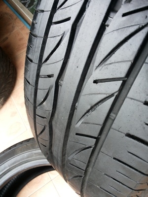 ขายยาง205/65/15 ปี 2312 BRIDGESTONE TURANZA AR10    1 ชุด