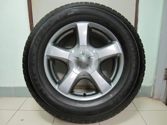 ขายล้อแม็ก Isuzu ALL NEW X-SERIES ขอบ 17 สีรมดำพร้อมยางป้ายแดง ปี 13