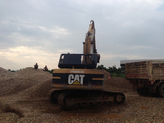 ขาย CAT 320V1 สภาพสวยพร้อมใช้งาน ติดต่อได้ที่คุณบอย น่าน 090-4687580,081-0469209