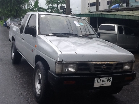 ขายด่วนNISSAN BIGM KINGCAB ปี96 สวยๆ งามๆ