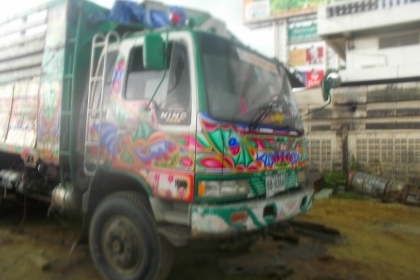 ขายด่วน!! ราคาถูกกก รถ10ล้อ Hino - 3M 240แรง