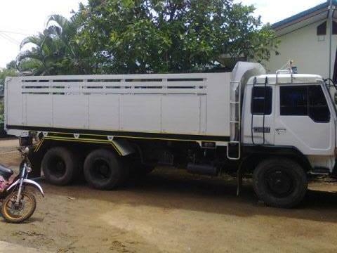 ***ขายแล้วครับขอบคุณ Truck2hand**"สีใหม่ สวยสด พร้อมปรับราคา"ขาย 10ล้อ "ไอ้หลงสายฟ้า" 2 เพลาดั๊ม MITSUBISHI FM527M-A2xxxx เครื่องเดิม เกียร์เดิม เบรคเล็ก สาแหรกตรง เครื่อง6D16 195HP แห้งดี ไม่เยิ้ม แรงดี ติดง่าย เกียร์10สปีด เข้าง่ายไม