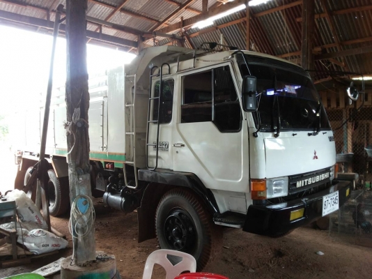 ***ขายแล้วครับขอบคุณ Truck2hand**"สีใหม่ สวยสด พร้อมปรับราคา"ขาย 10ล้อ "ไอ้หลงสายฟ้า" 2 เพลาดั๊ม MITSUBISHI FM527M-A2xxxx เครื่องเดิม เกียร์เดิม เบรคเล็ก สาแหรกตรง เครื่อง6D16 195HP แห้งดี ไม่เยิ้ม แรงดี ติดง่าย เกียร์10สปีด เข้าง่ายไม