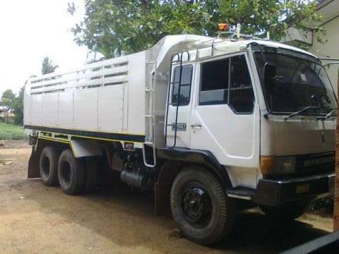 ***ขายแล้วครับขอบคุณ Truck2hand**"สีใหม่ สวยสด พร้อมปรับราคา"ขาย 10ล้อ "ไอ้หลงสายฟ้า" 2 เพลาดั๊ม MITSUBISHI FM527M-A2xxxx เครื่องเดิม เกียร์เดิม เบรคเล็ก สาแหรกตรง เครื่อง6D16 195HP แห้งดี ไม่เยิ้ม แรงดี ติดง่าย เกียร์10สปีด เข้าง่ายไม