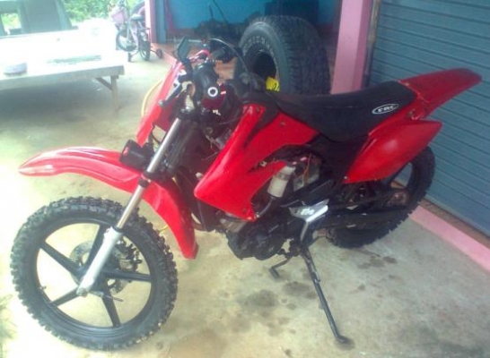 ขายHONDA sonic แต่งวิบากพร้อมใช้ เครื่องฟิตใหม่หมด ยางใหม่2เส้นนอกใน ราคา 15000 สนใจคุยกันได้ครับ