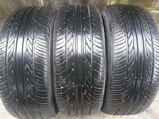 ยาง15" Hankook Blackbird 195/55/15 ปี10 มี3เส้นดอกสวยๆ