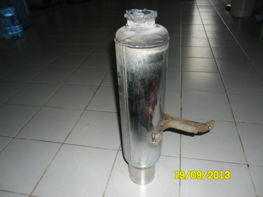 ขายปลายท่อใส่กระบะสองนิ้วไส้เกลียว