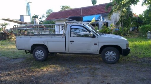 เอาไปเลยครับ **ขายด่วน Big M Z16 ปี 94 ติด LPG แล้วครับ เครื่องเบนซิลเดิมๆ มาจากโรงงานครับ เครื่องดี แอร์เย็นเจี๊ยบ