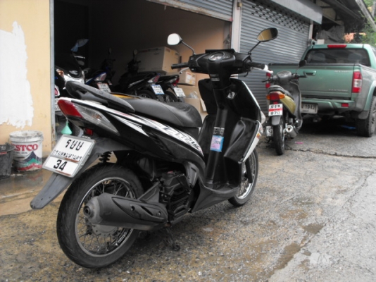 ขาย  Click ปี 50 เดิมทั้งคัน คอมบายเบรค