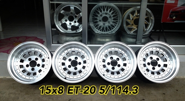 ขายล้อหยดน้ำเหลี่ยม ขอบ 15x8 ET-20 5/114.3 ออฟลึกๆ เงาๆ สวยมาก