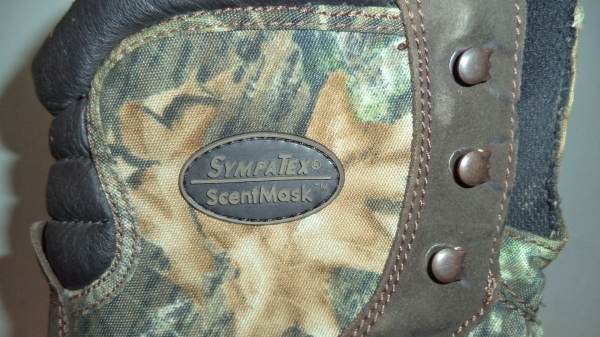 HERMAN- SURVIVORS SINCE 1879  Size 10w