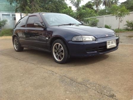 civic 3door เครื่องหัวฉีดD15b Vtec เกียออโต้ ติดแก๊สLPGถังโดนัท รถสวยมาก พร้อมใช้ เอกสารพร้อมโอน