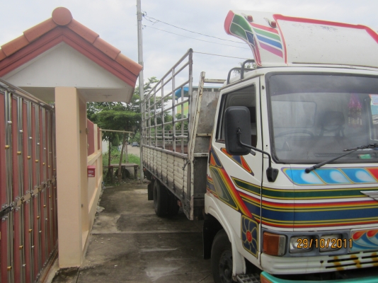 ขายด่วนๆๆ 470,000 รถหกล้อ 5.5 เมตร สภาพนางฟ้า แห้งๆ แอร์หนาว