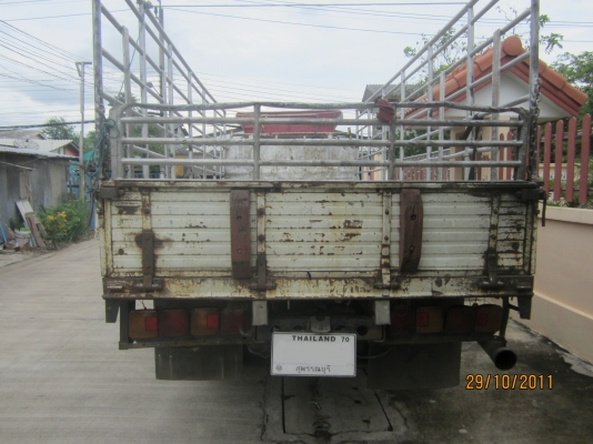 ขายด่วนๆๆ 470,000 รถหกล้อ 5.5 เมตร สภาพนางฟ้า แห้งๆ แอร์หนาว