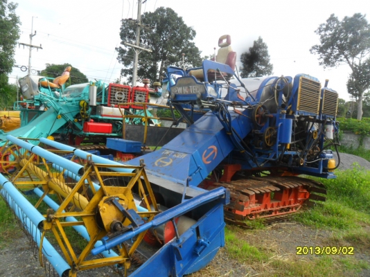 ขายรถเกี่ยวข้าวบางไทรการช่าง สภาพพร้อมใช้