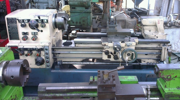 Sell> แท่นกลึง Runmaster 6 ฟุต 4 เพลา มีเบลค กลึง เกลียวมิล/นิ้ว ไม่ต้องเปลี่ยนเฟืองครับ